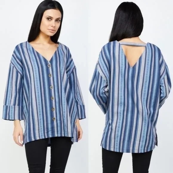 RD & Koko Tops - RD Koko Striped Lagenlook Shirt Top Womens Medium Oversized Striped 100%‎ Cotton